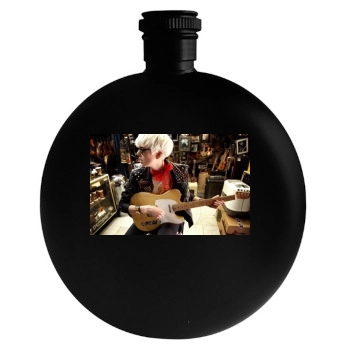 Agyness Deyn Round Flask