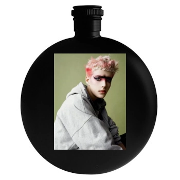 Agyness Deyn Round Flask