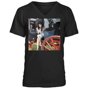 Aishwarya Rai Men's V-Neck T-Shirt