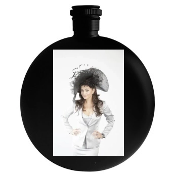 Aishwarya Rai Round Flask