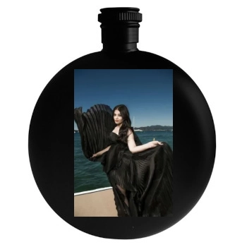 Aishwarya Rai Round Flask