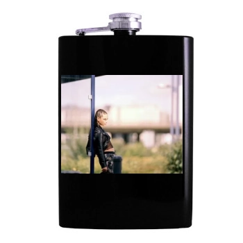 Alicia Keys Hip Flask