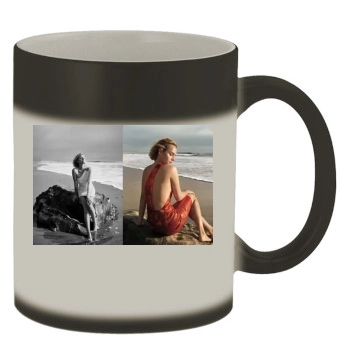 Amber Valletta Color Changing Mug