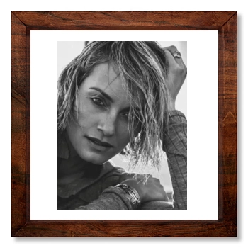 Amber Valletta 12x12