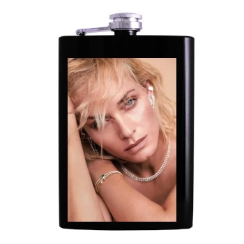 Amber Valletta Hip Flask