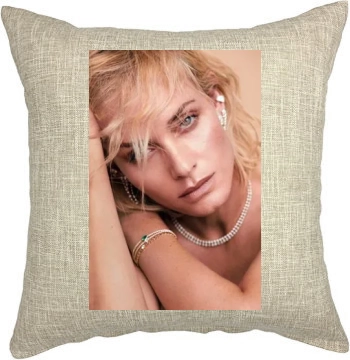 Amber Valletta Pillow