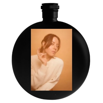 Aubrey Plaza Round Flask