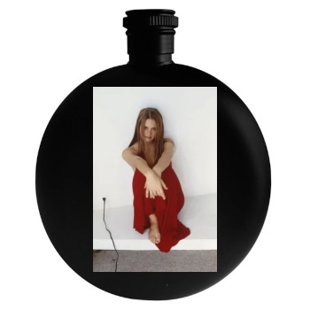 Alicia Silverstone Round Flask