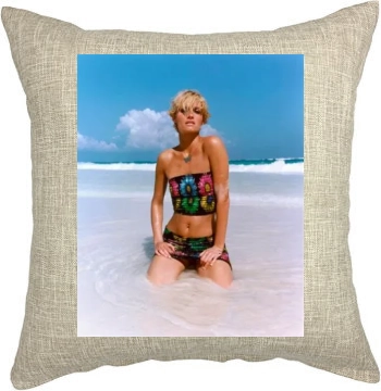 Amber Valletta Pillow