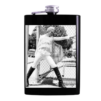 Amber Valletta Hip Flask