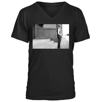 Amber Valletta Men's V-Neck T-Shirt