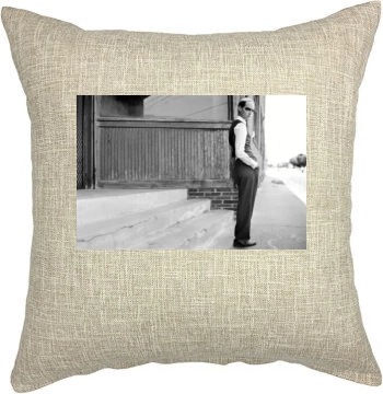 Amber Valletta Pillow