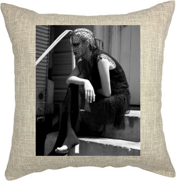 Amber Valletta Pillow