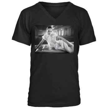 Amber Valletta Men's V-Neck T-Shirt