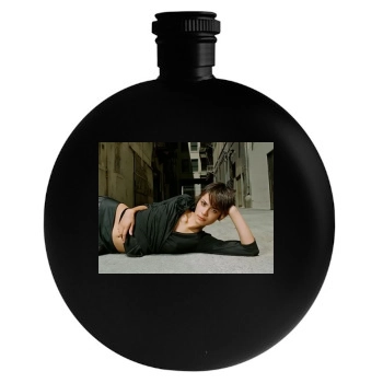 Shannyn Sossamon Round Flask