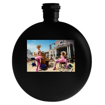 Anja Rubik Round Flask