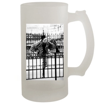 Anja Rubik 16oz Frosted Beer Stein