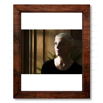 Annie Lennox 14x17