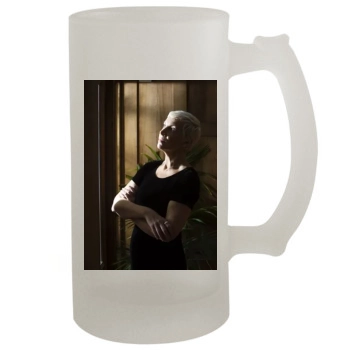 Annie Lennox 16oz Frosted Beer Stein