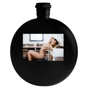 Gillian Barnes Round Flask