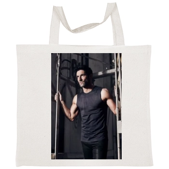 Tom Ellis Tote