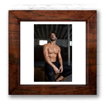 Tom Ellis 6x6