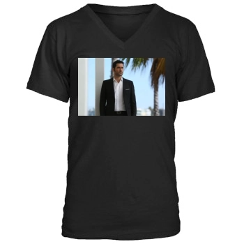 Tom Ellis Men's V-Neck T-Shirt