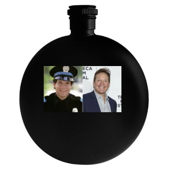 Steve Guttenberg Round Flask