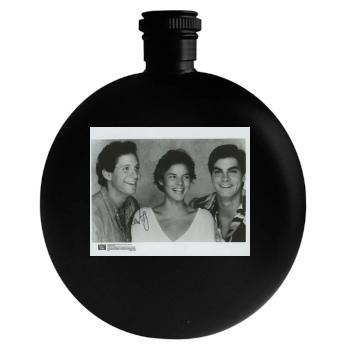 Steve Guttenberg Round Flask