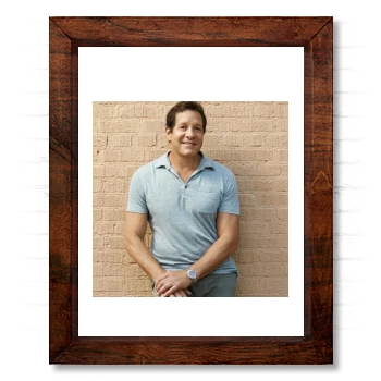 Steve Guttenberg 14x17