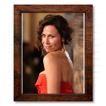 Minnie Driver 14x17