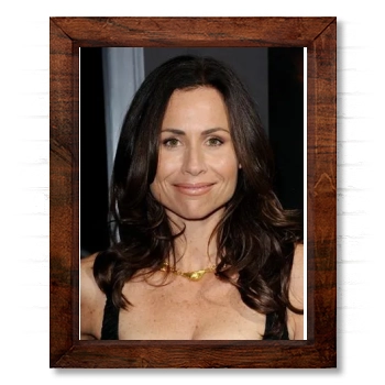 Minnie Driver 14x17