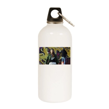 Gavlyn White Water Bottle With Carabiner