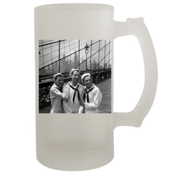 Gene Kelly 16oz Frosted Beer Stein