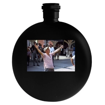 Gene Kelly Round Flask