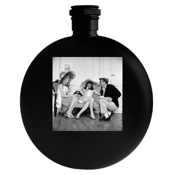 Gene Kelly Round Flask