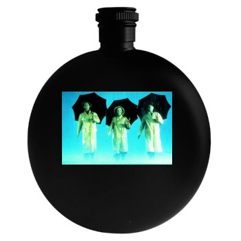 Gene Kelly Round Flask