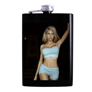 Summer Soderstrom Hip Flask