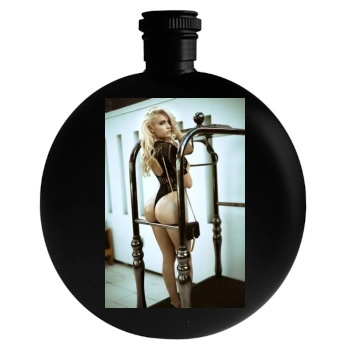 Summer Soderstrom Round Flask