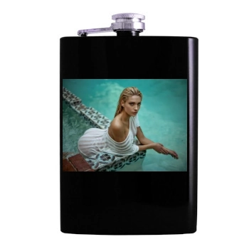 Summer Soderstrom Hip Flask