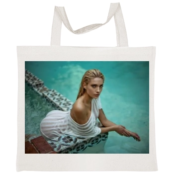 Summer Soderstrom Tote