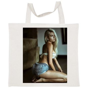 Summer Soderstrom Tote