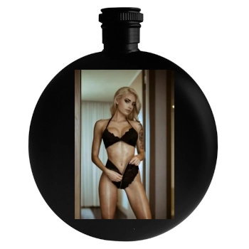 Summer Soderstrom Round Flask