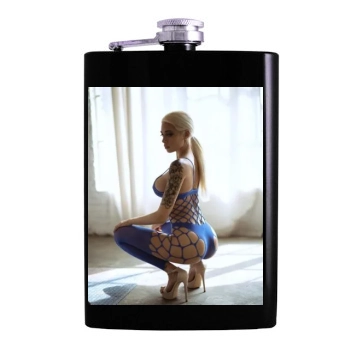 Summer Soderstrom Hip Flask