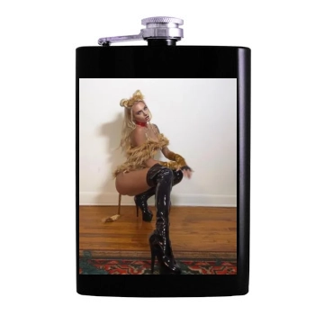 Summer Soderstrom Hip Flask