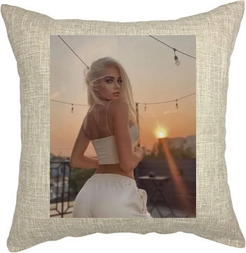 Summer Soderstrom Pillow