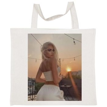 Summer Soderstrom Tote