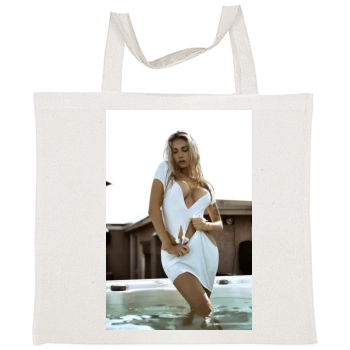 Summer Soderstrom Tote