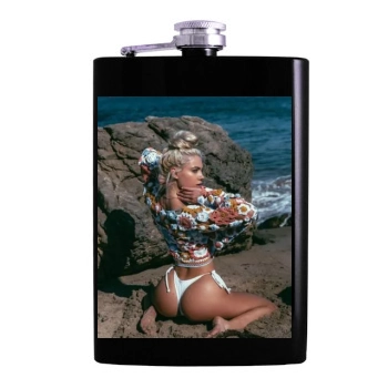 Summer Soderstrom Hip Flask