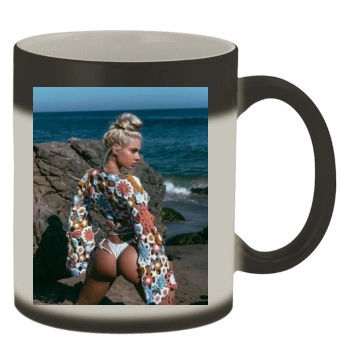 Summer Soderstrom Color Changing Mug